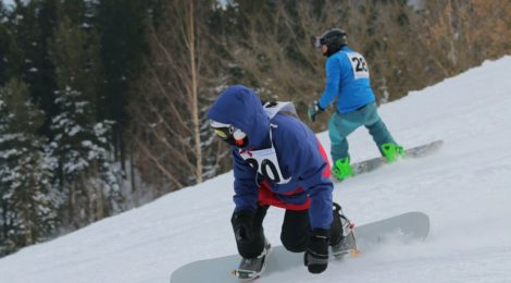 Набор детей и подростков 6-18 лет в секции сноуборда